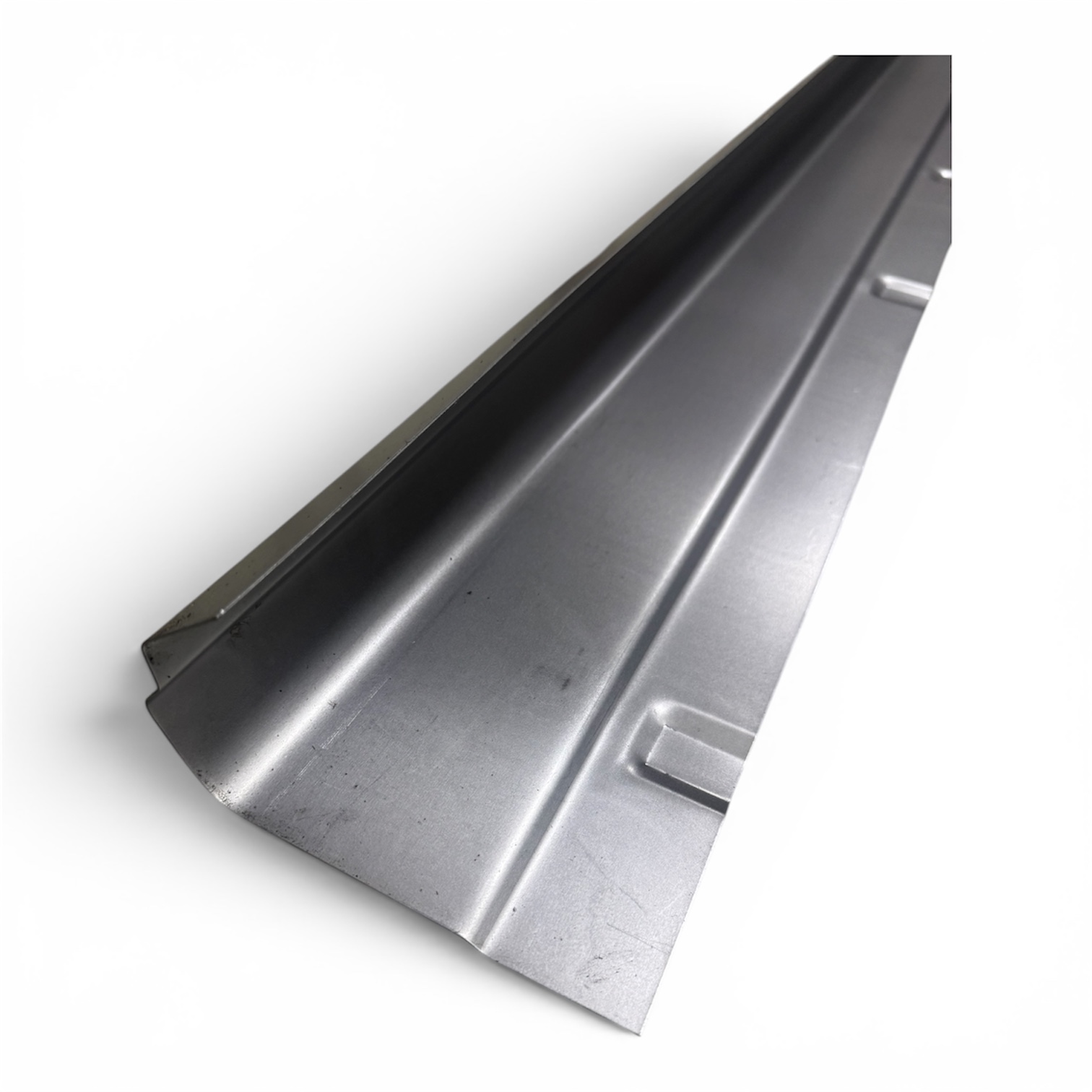 RRP4032 | Rocker Panel | 4 Door | Left-Hand Side | Chevy Silverado/GMC Sierra | Crew Cab 14-19 1500 | Heavy Duty 15-19